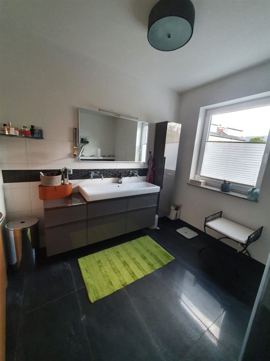 Bad 1 EG Mehrfamilienhaus Meckenbeuren