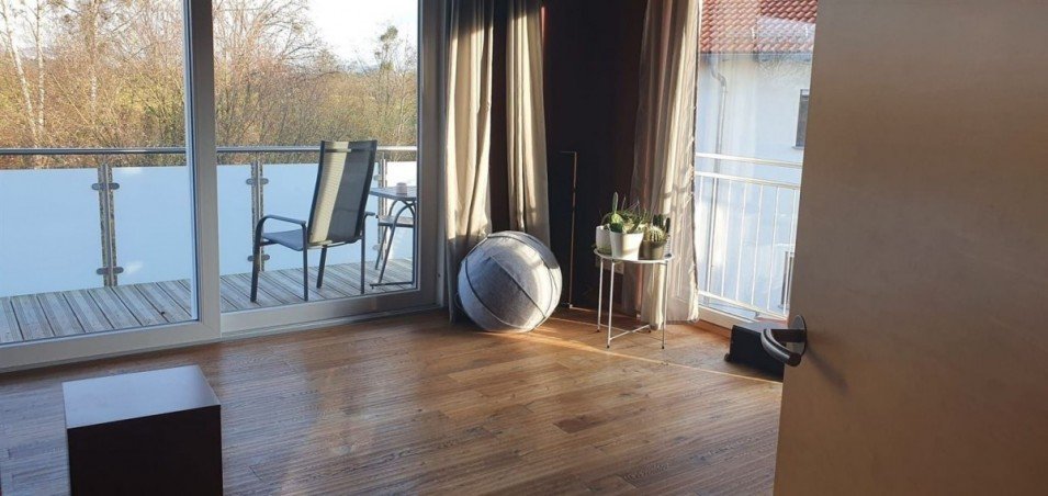 Wohnzimmer OG Mehrfamilienhaus Meckenbeuren